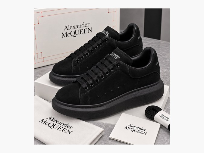 Alexander McQueen TRIPLE BLACK