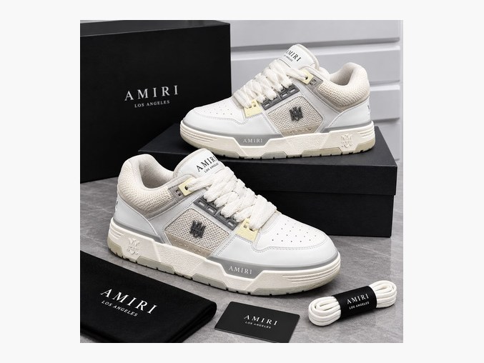 Amiri MA white grey