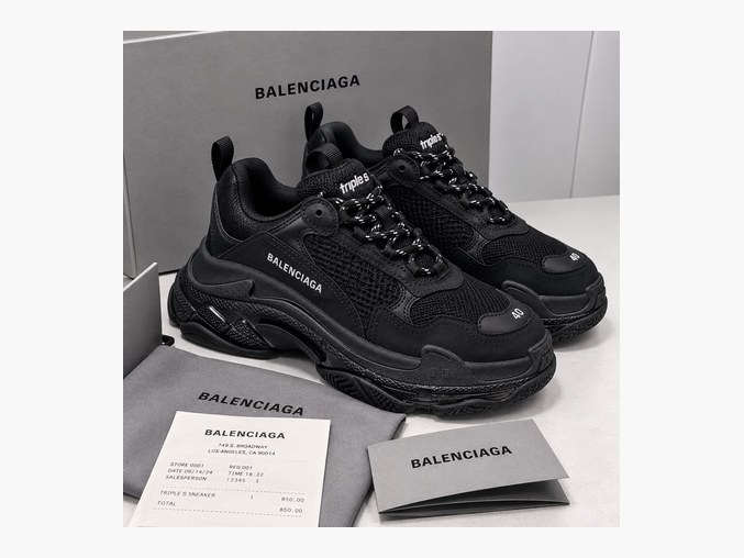 Balenciaga Triple S BLACK