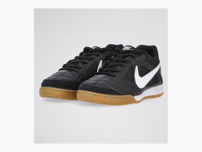 Nike SB Gato Negro Blanco Y Gum