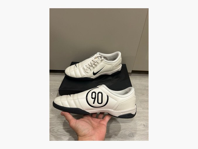 Nike Total 90 III Blanco Y Negro