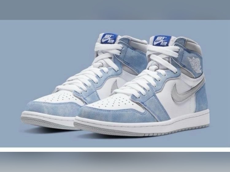Jordan 1 High Hyper Royal