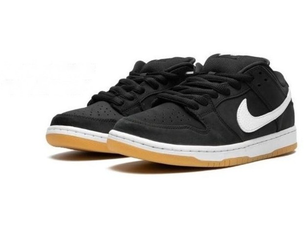 Nike SB Dunk Black Gum