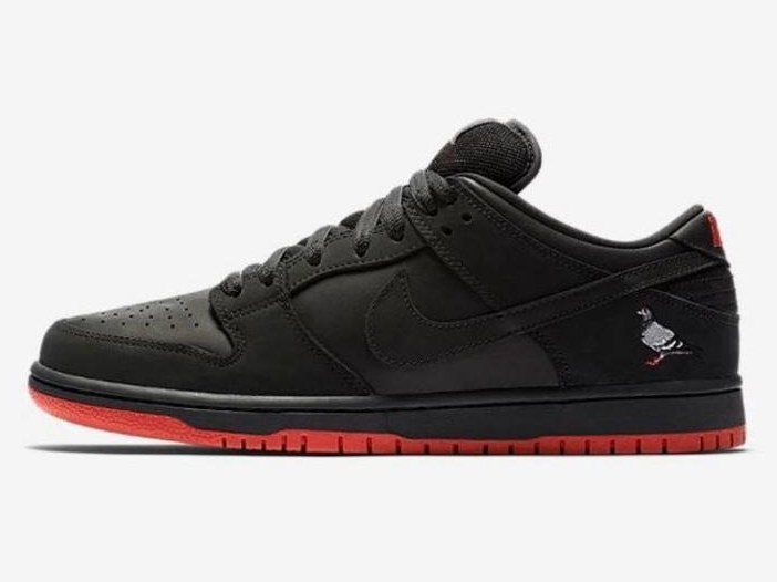 Nike SB Dunk Black Pigeon