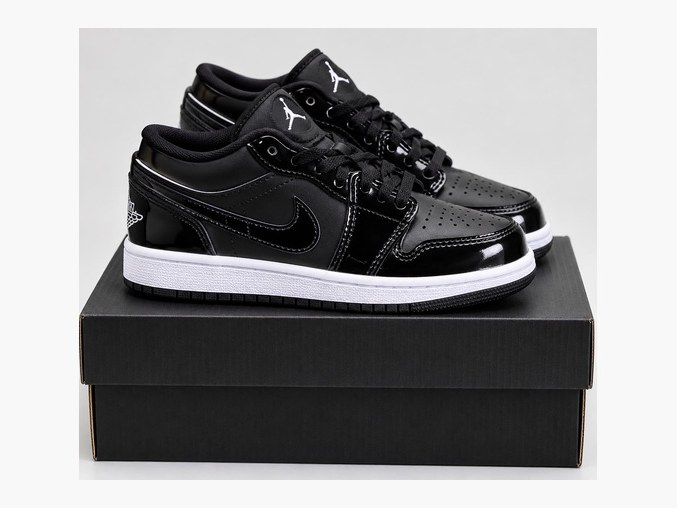 Jordan 1 Low #1