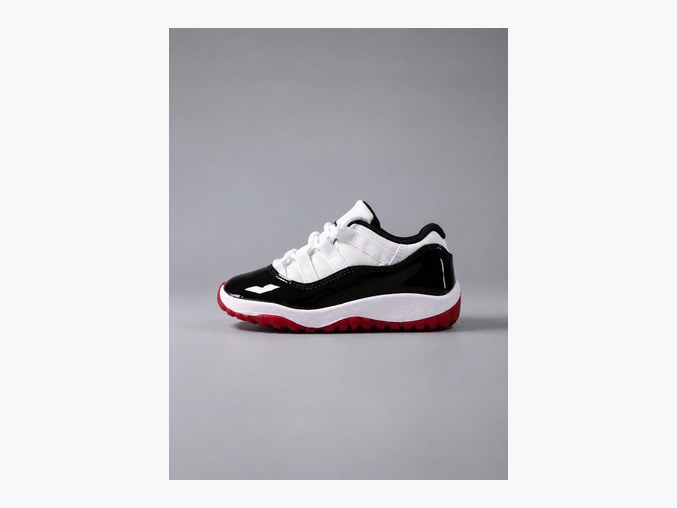 Jordan 11 Low #3