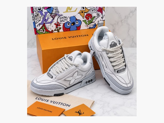 LV skate GREY