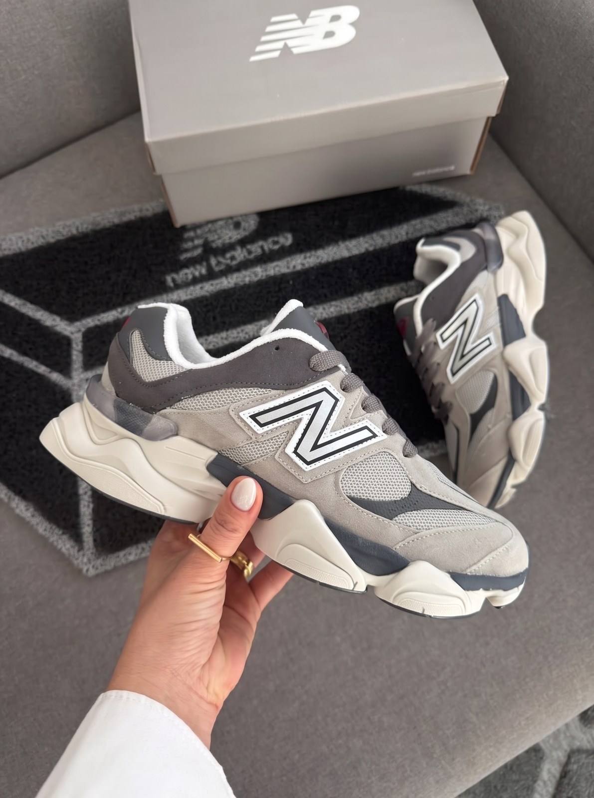 New Balance 9060 Cinza Y Graphite