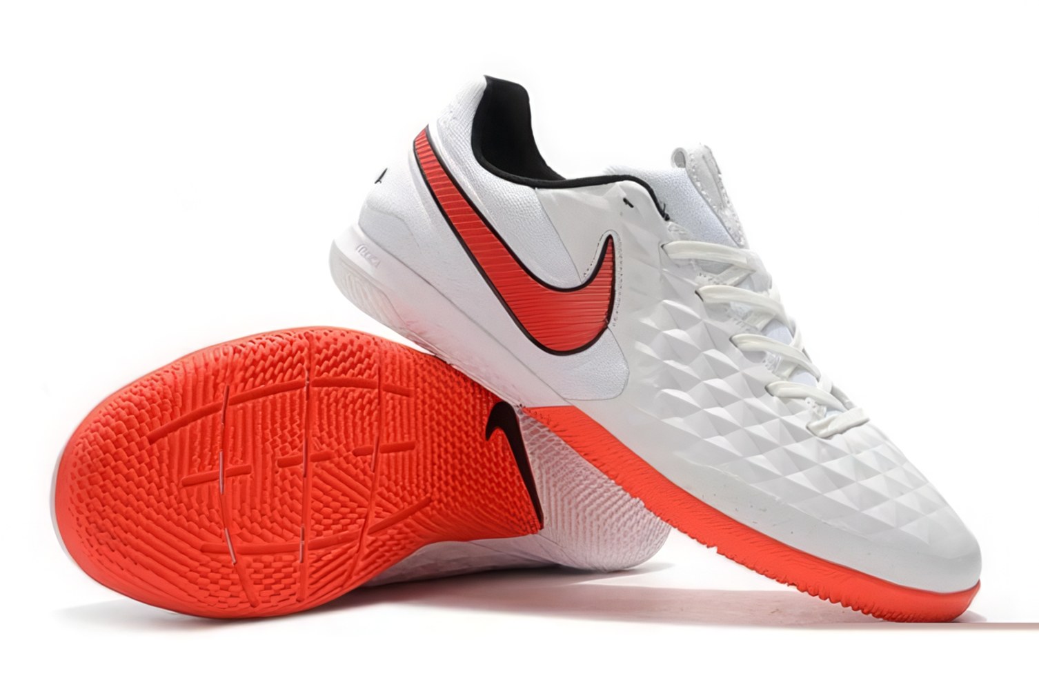 Nike Futsal Tiempo Blanco y Rojo