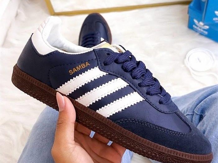 Samba Blue