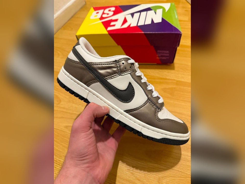 SB Dunk Metalic
