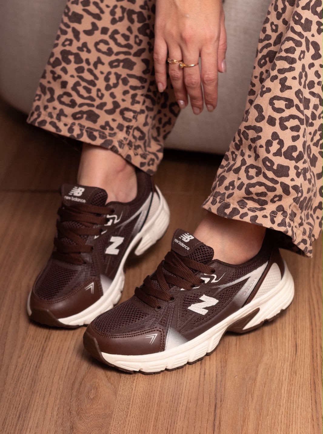 New Balance 530 Brown