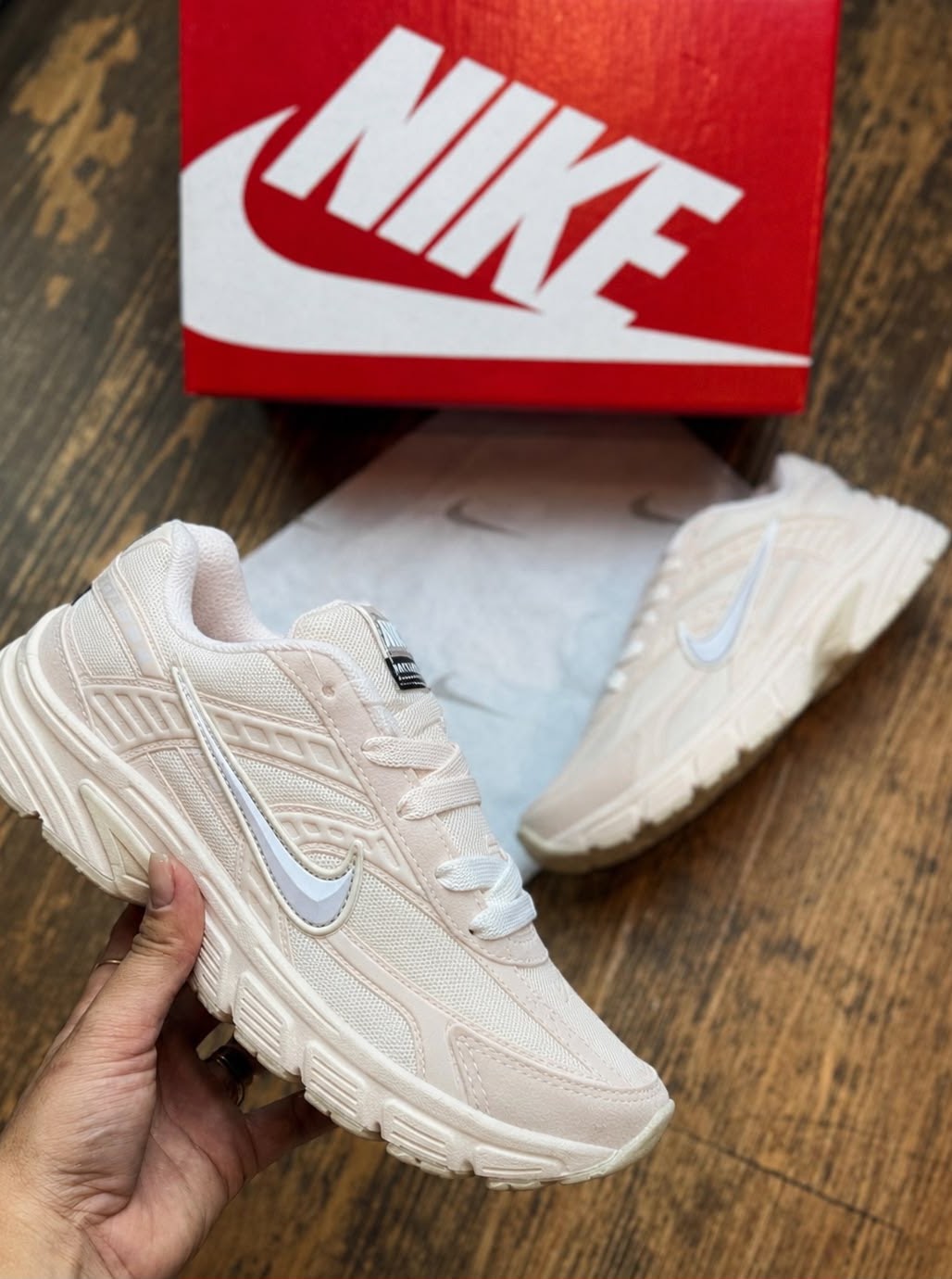 Nike Initiator Off White