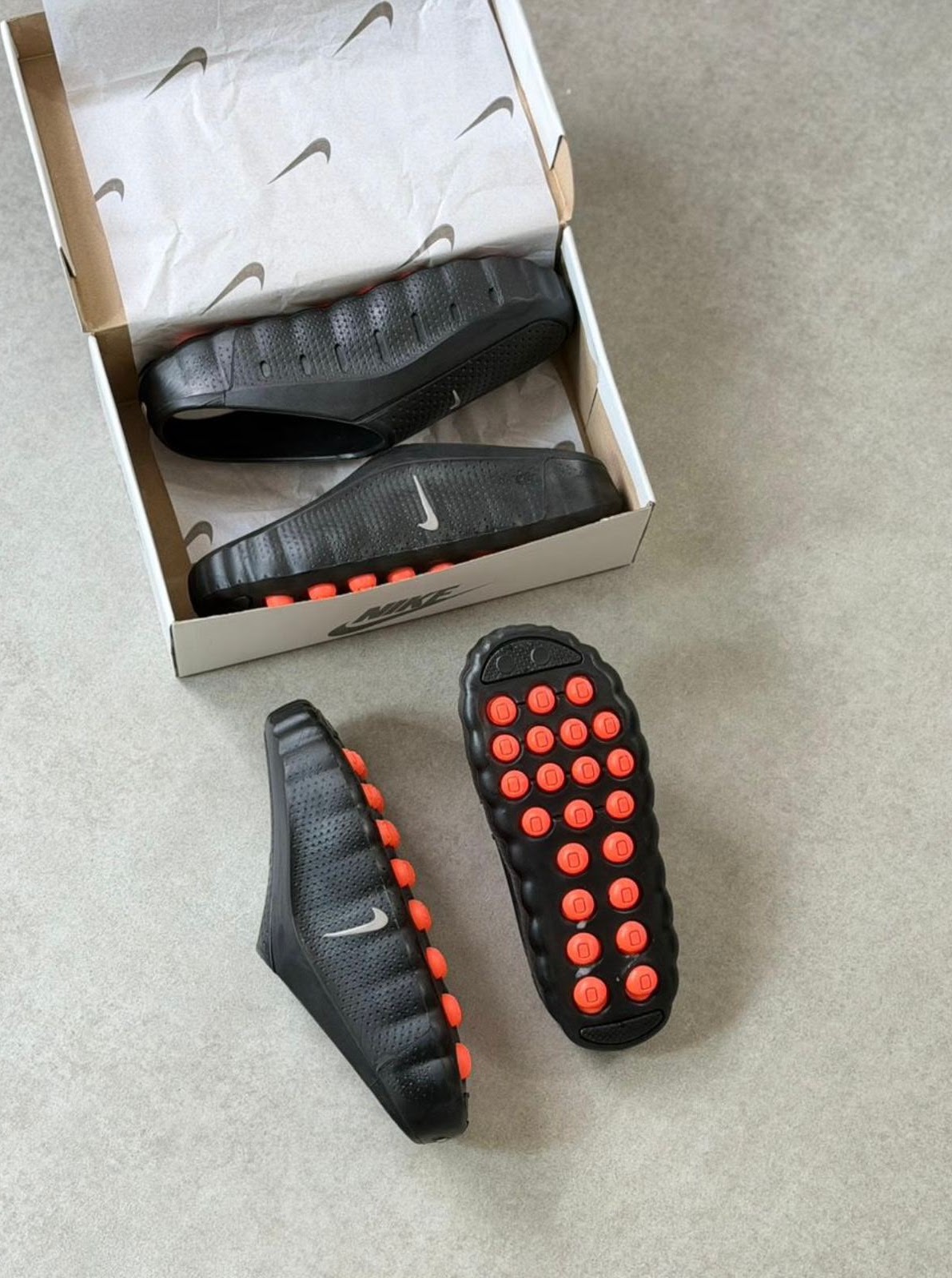 Nike Mind Black
