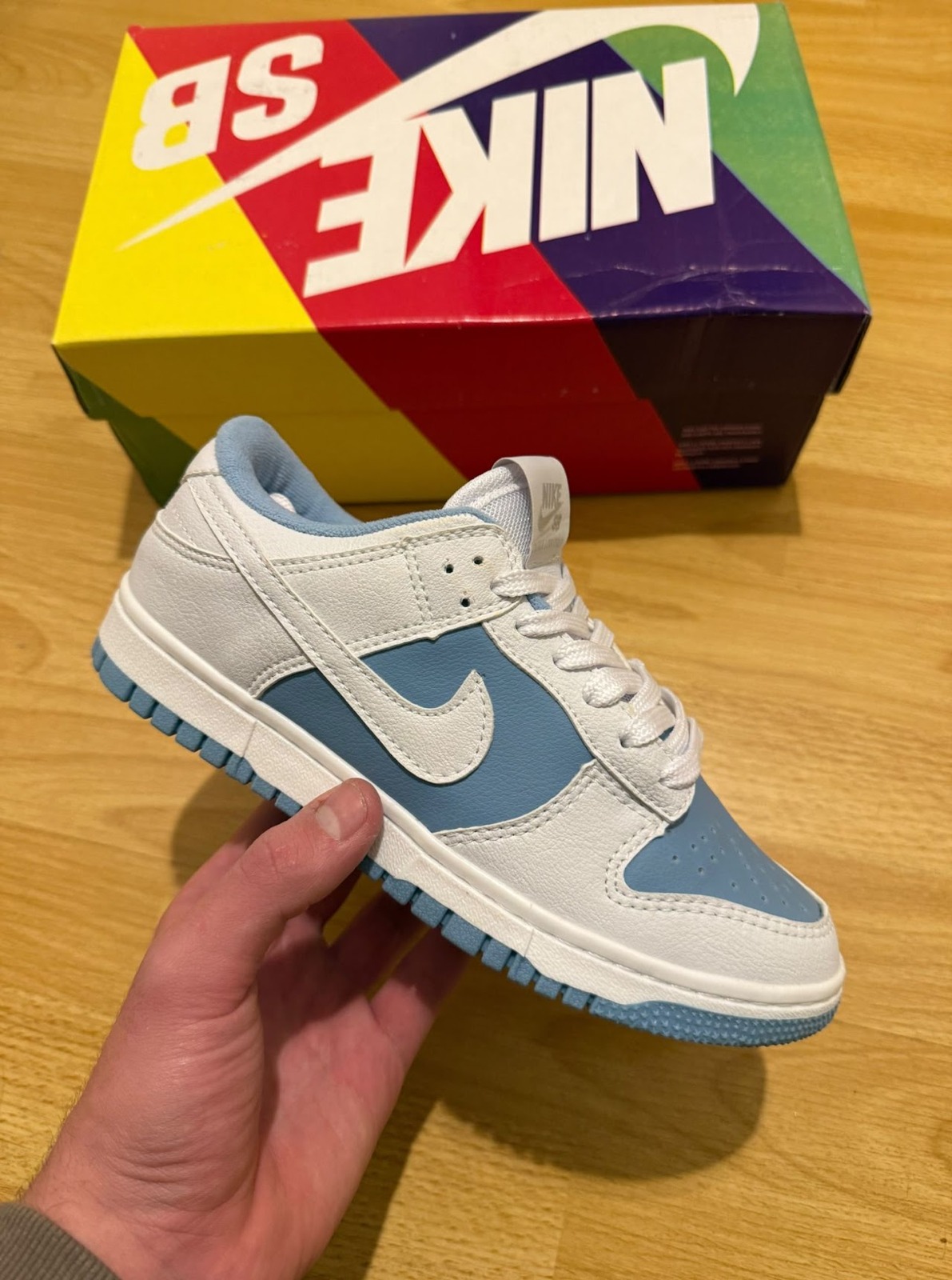 SB Dunk Blanca Y Celeste
