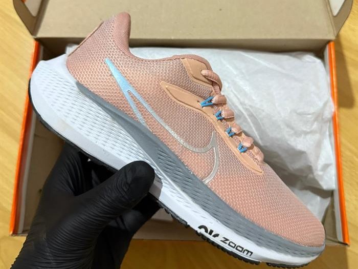 Zoom Rosa